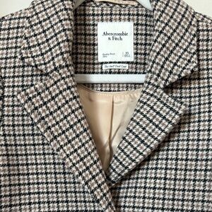 ABERCROMBIE & FITCH -XS Dad Coat